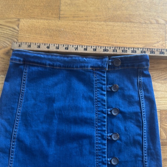 Skirt ,Denim Button-Up Skirt - Picture 5 of 8